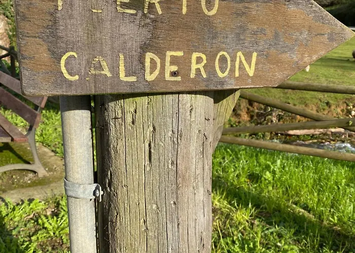 Rozando El Mar En Puerto Calderon
