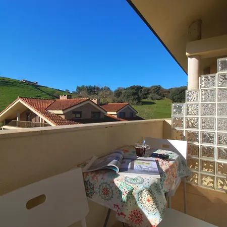 Rozando El Mar En Puerto Calderon